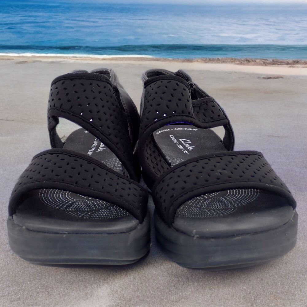 Clarks Women's Cloudsteppers Black Drift Fern Size 6 W Sandals Adjustable Strap